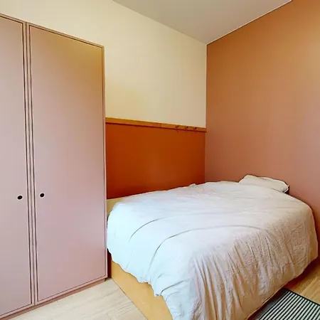 Cosy 2-bed Flat Near Moulin Rouge *